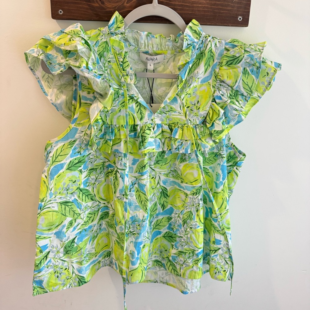 NWT Avara Maddie Ruffled Tie Neck‎ Top Large